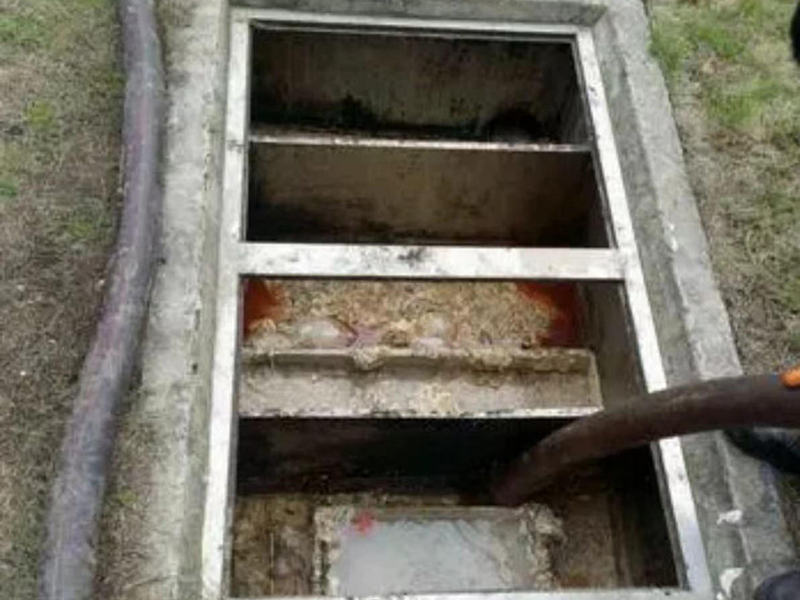 前海街道隔油池清理